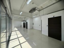 Eon Shenton (D2), Office #479510431